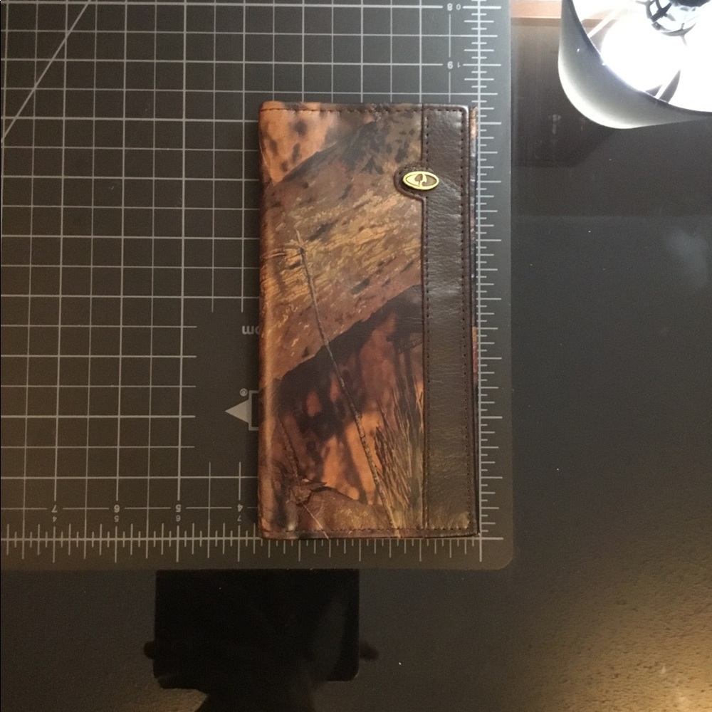 Mossy Oak Jumbo Wallet